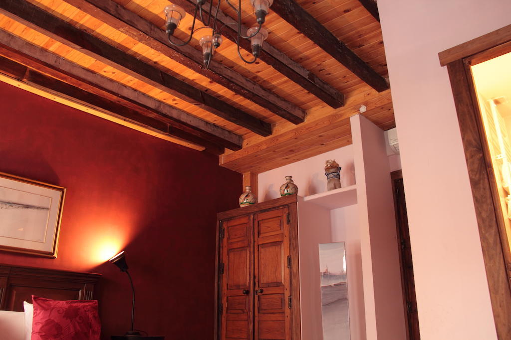 Hosteria De La Galeria Cerdan Talavera de la Reina Bagian luar foto